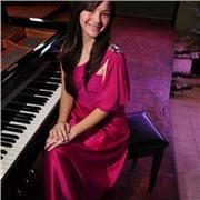 Profesora de piano con especialidad en música euripea